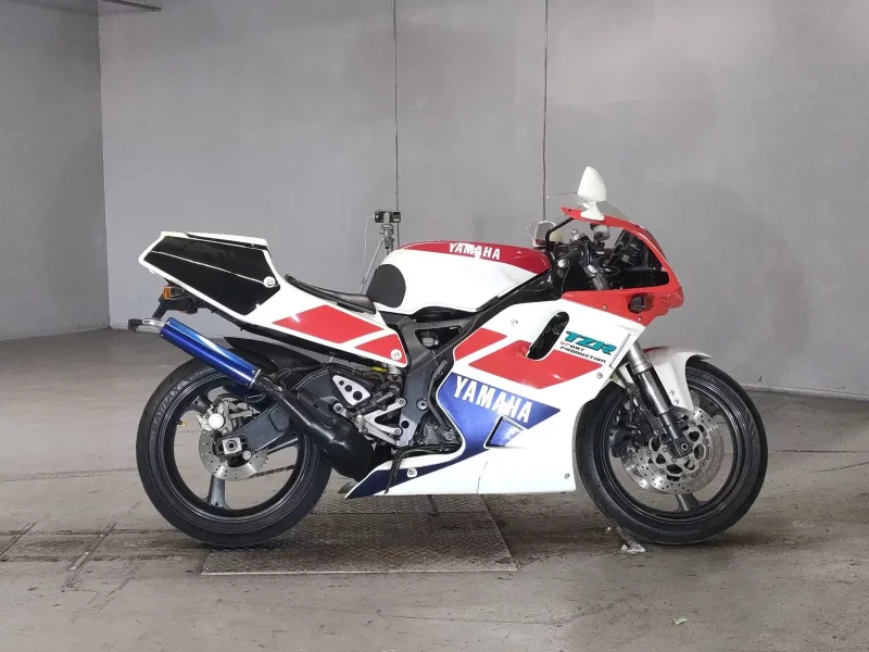 Yamaha TZR250R-SP