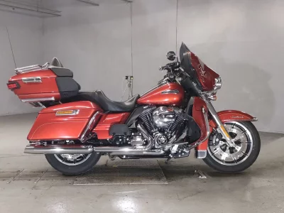 Harley-Davidson HARLEY FLHTCU1690