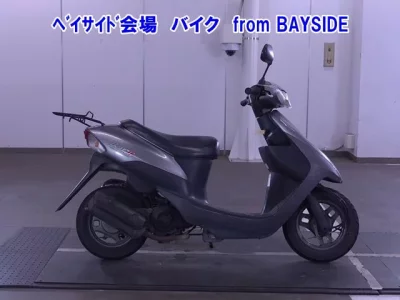 Suzuki LET S2