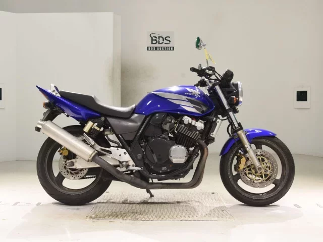 Honda CB400SFV-3 лот № 5088 оценка 4  с аукциона в Японии