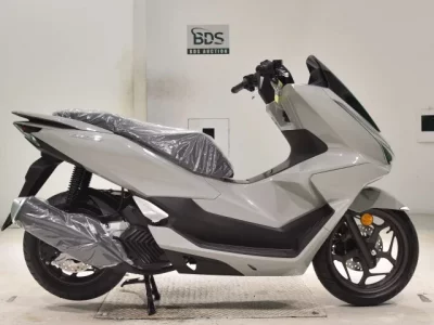 Honda PCX125-4
