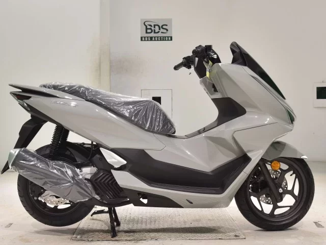 Honda PCX125-4