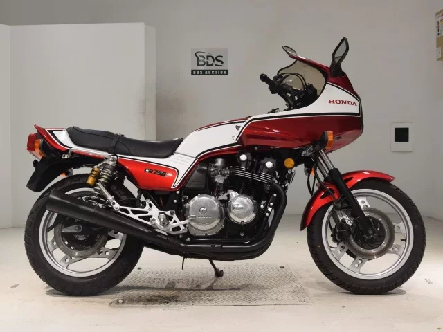 Honda CB750 INTEGRA лот № 0319 оценка 4  с аукциона в Японии