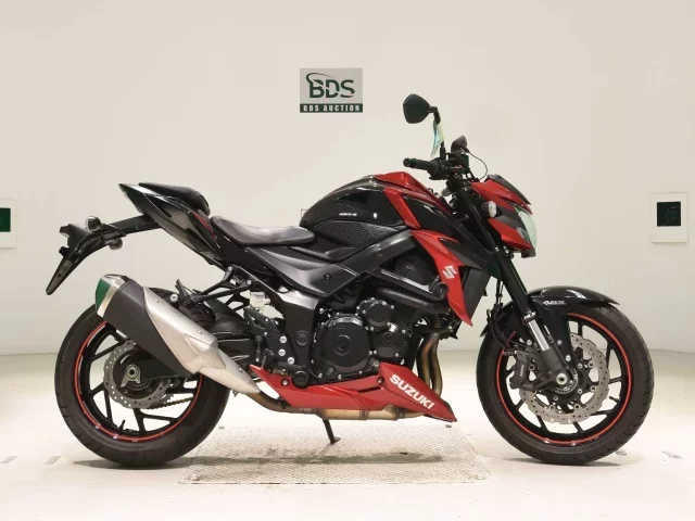 Suzuki GSX-S750 лот № 7705 оценка 5  с аукциона в Японии