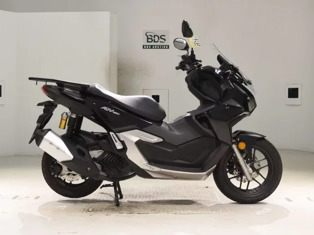 Honda ADV160