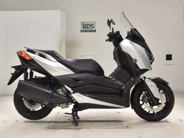 Yamaha X-MAX250A лот № 0191 оценка 5  с аукциона в Японии