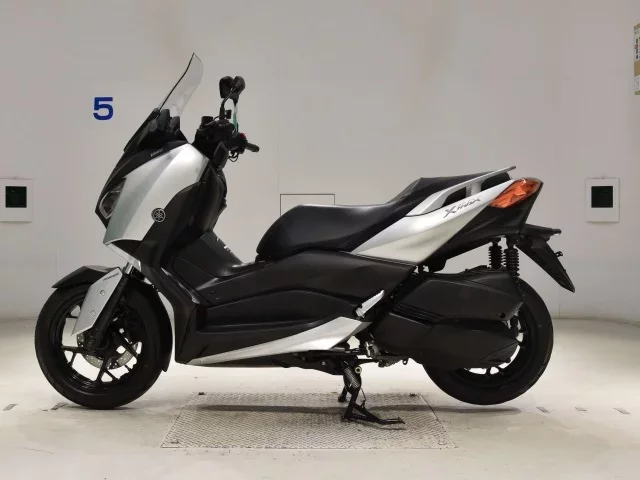 Yamaha X-MAX250A