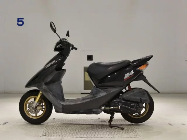 Honda DIO Z4