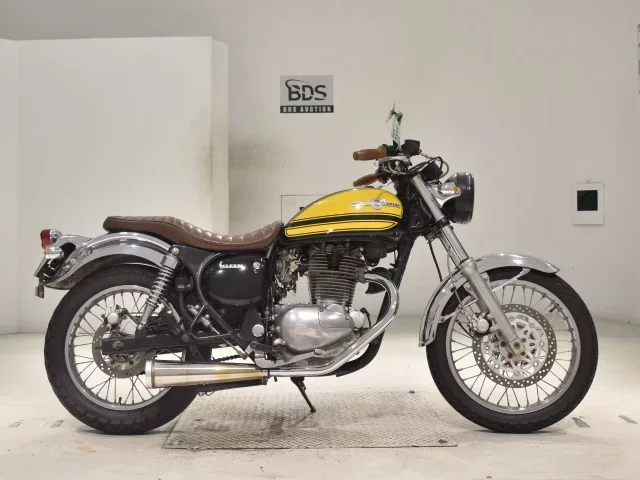 Kawasaki ESTRELLA250 RS лот № 2696 оценка 4  с аукциона в Японии