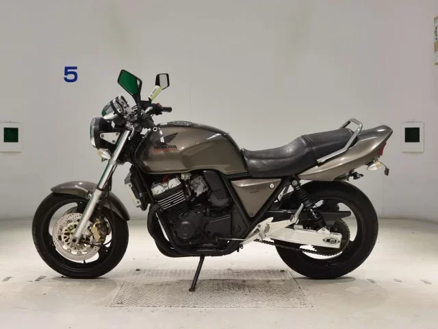 Honda CB400SF