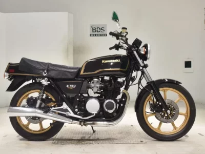 Kawasaki Z750FX  с аукциона в Японии