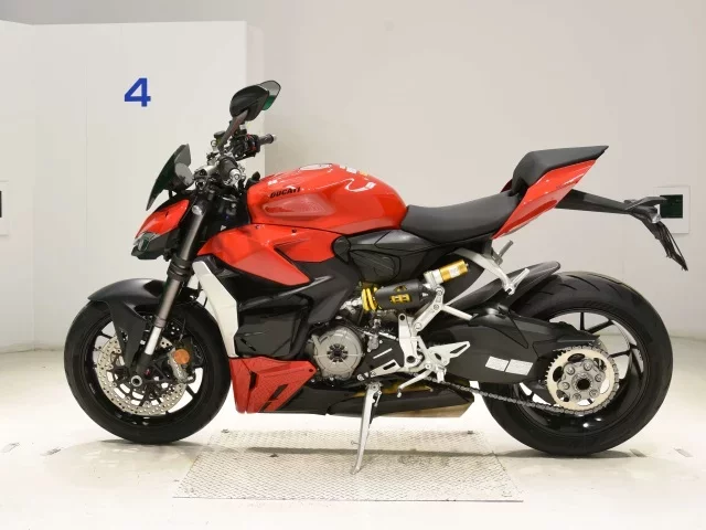 Ducati DUCATI STREET FIGHTER V2