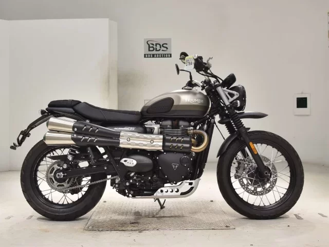 Triumph  STREET SCRAMBLER лот № 2764 оценка 6  с аукциона в Японии