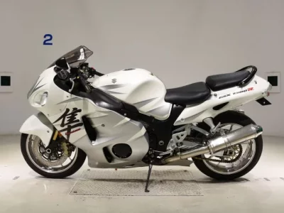 Suzuki GSX1300R HAYABUSA  с аукциона в Японии