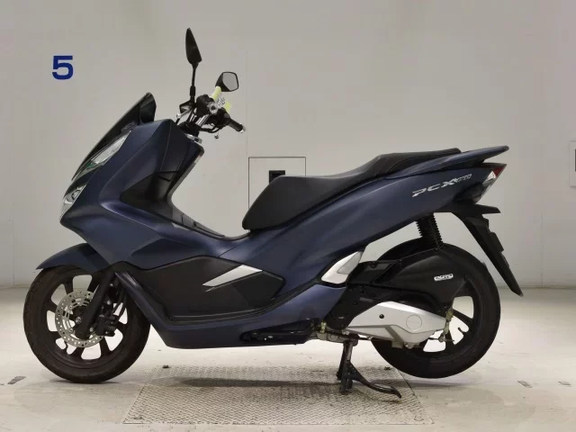 Honda PCX150-3
