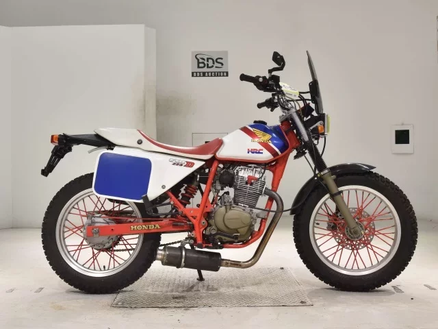 Honda FTR223 лот № 2909 оценка 4  с аукциона в Японии