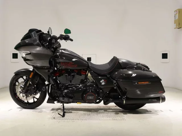 Harley-Davidson HARLEY FLTRXSTSE1980CVO
