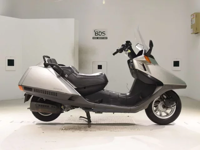 Honda FUSION лот № 8035 оценка 4  с аукциона в Японии