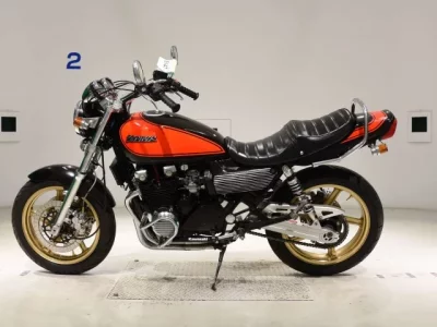 Kawasaki ZEPHYR400K  с аукциона в Японии