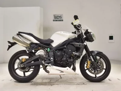 Triumph TRIUMPH STREET TRIPLE R  с аукциона в Японии