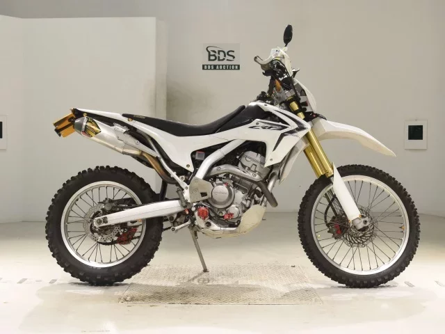 Honda CRF250L лот № 2777 оценка 4  с аукциона в Японии