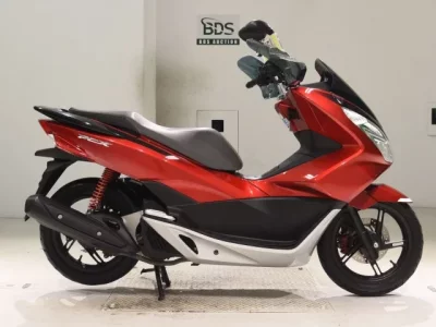 Honda PCX125-2