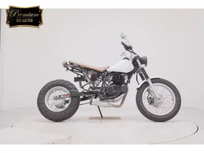 Yamaha TW225