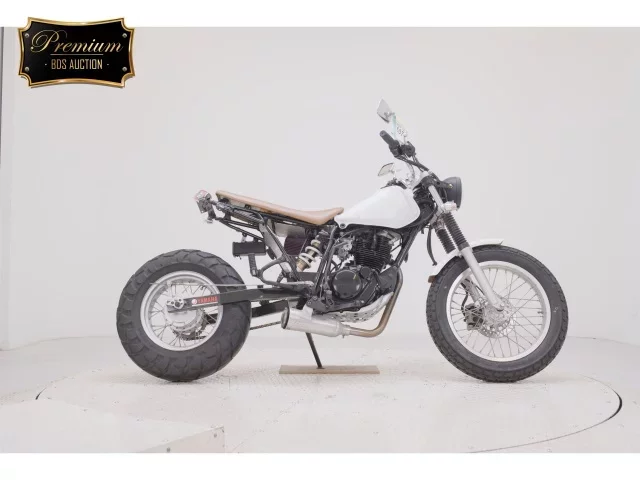 Yamaha TW225