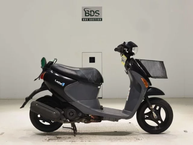 Suzuki LET S4