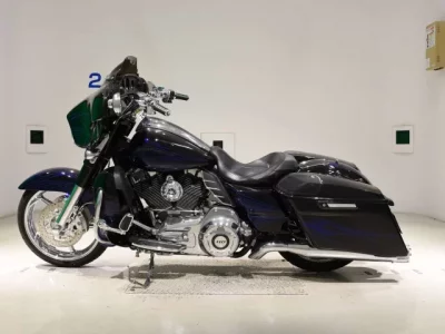 Harley-Davidson HARLEY FLHXSE1800CVO