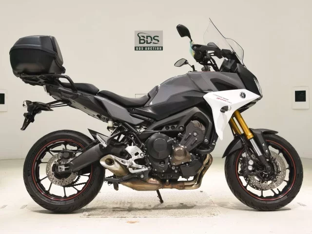 Yamaha MT-09 лот № 7735 оценка 5  с аукциона в Японии