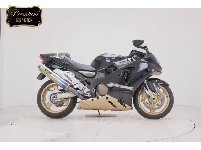 Kawasaki ZX-12R лот № 7518 оценка 4  с аукциона в Японии
