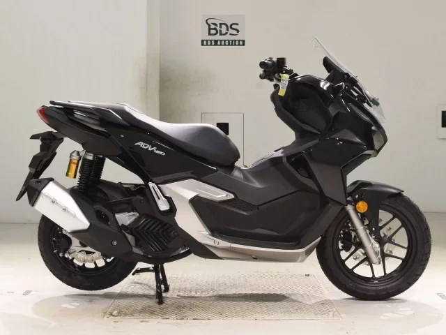Honda ADV160