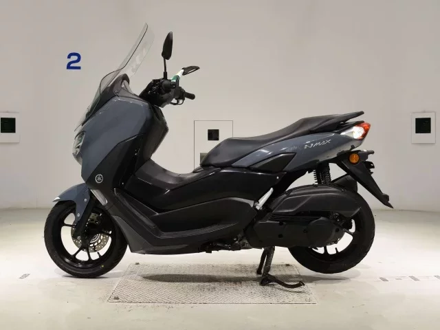 Yamaha NMAX-2