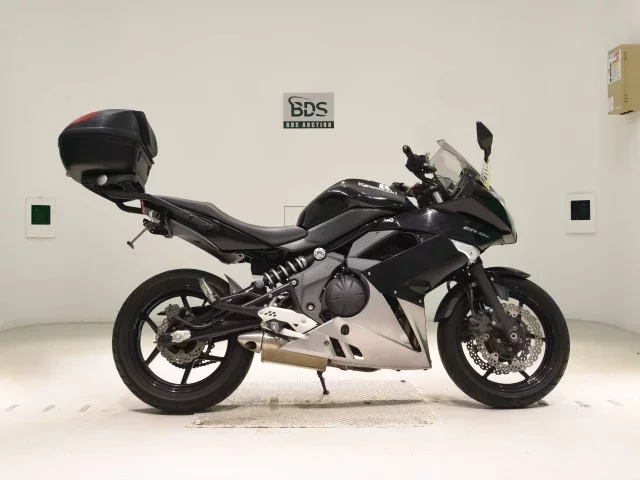 Kawasaki ER-6F лот № 7611 оценка 4  с аукциона в Японии