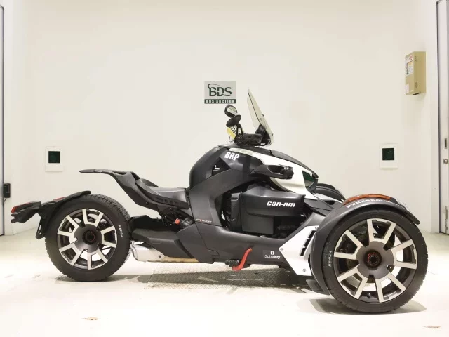 Other KANNA BLUR I CAR 900 лот № 5029 оценка 5  с аукциона в Японии