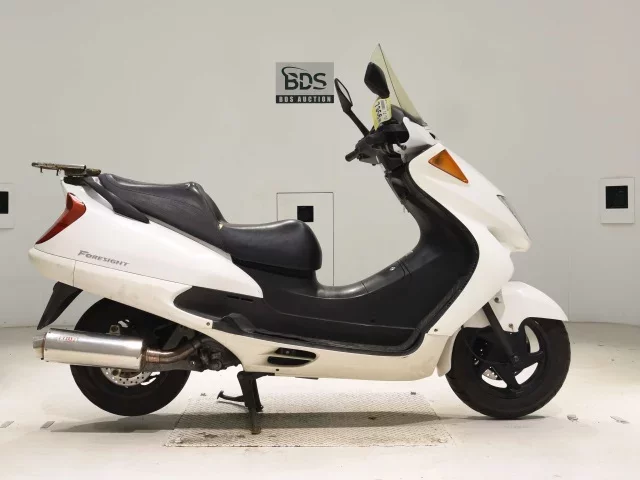 Honda FORESIGHT лот № 7956 оценка 4  с аукциона в Японии