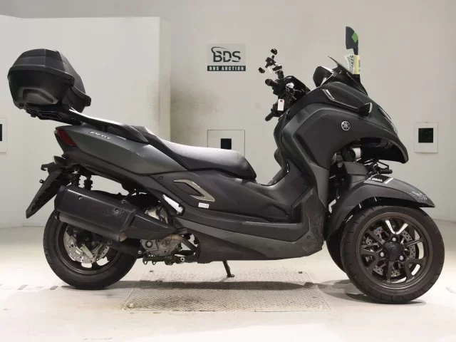 Yamaha TORI CITY 300 лот № 5292 оценка 4  с аукциона в Японии