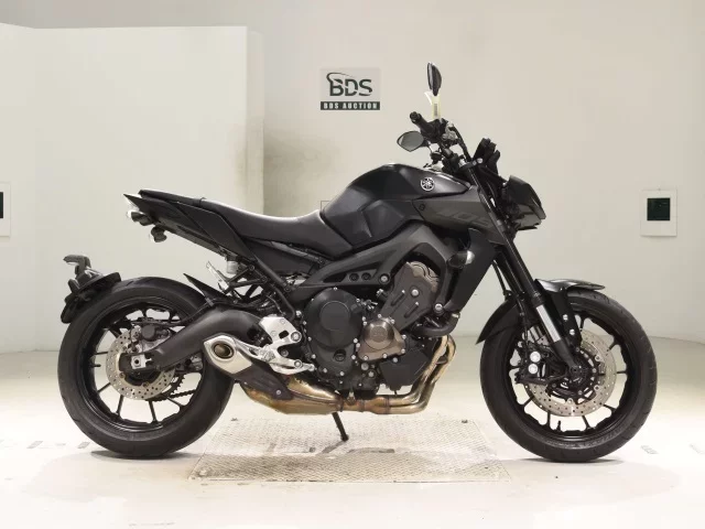 Yamaha MT-09A лот № 2851 оценка 5  с аукциона в Японии