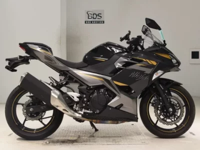 Kawasaki NINJA400-2  с аукциона в Японии