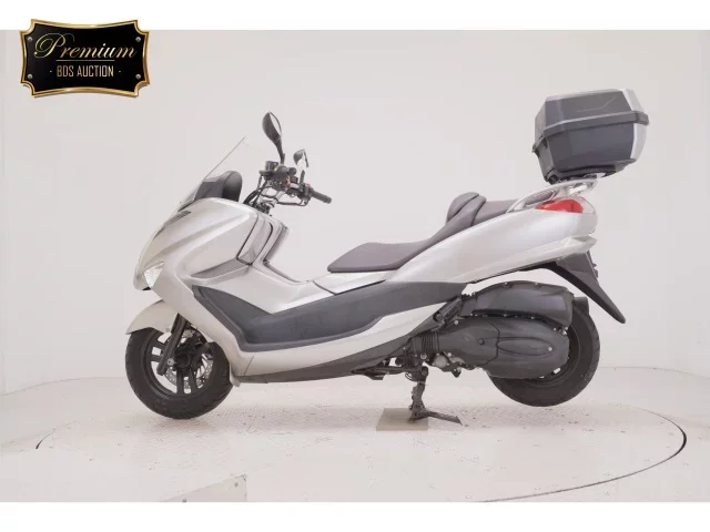 Yamaha MAJESTY 250-4