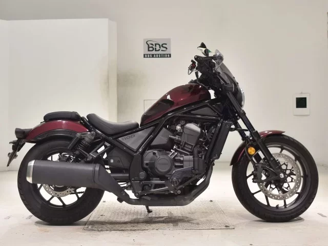 Honda REBEL 1100D лот № 2689 оценка 5  с аукциона в Японии