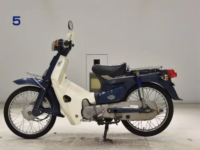 Honda C50-E