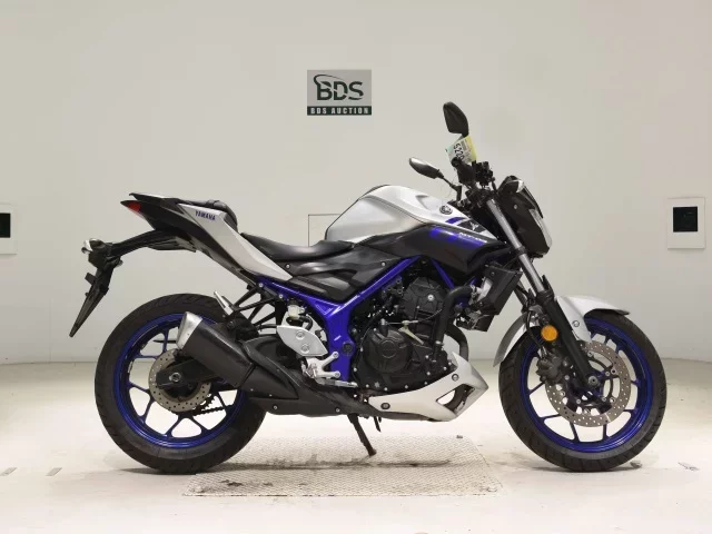 Yamaha MT-03 лот № 5220 оценка 4  с аукциона в Японии