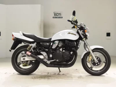 Suzuki INAZUMA 400  с аукциона в Японии