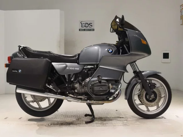 BMW  R100RS лот № 0401 оценка 4  с аукциона в Японии