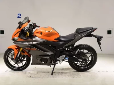 Yamaha YZF-R25A  с аукциона в Японии