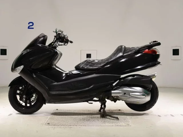 Yamaha MAJESTY 250-4