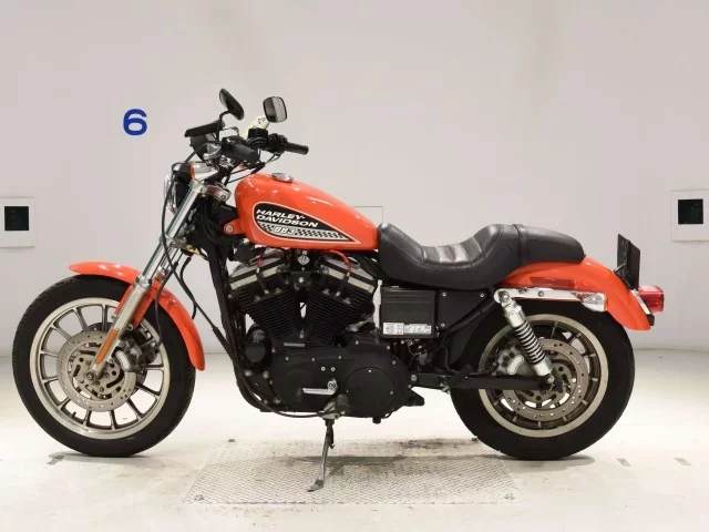 Harley-Davidson HARLEY XL883R