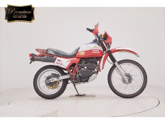Honda XL250R PARIS DA OR лот № 2593 оценка 4  с аукциона в Японии